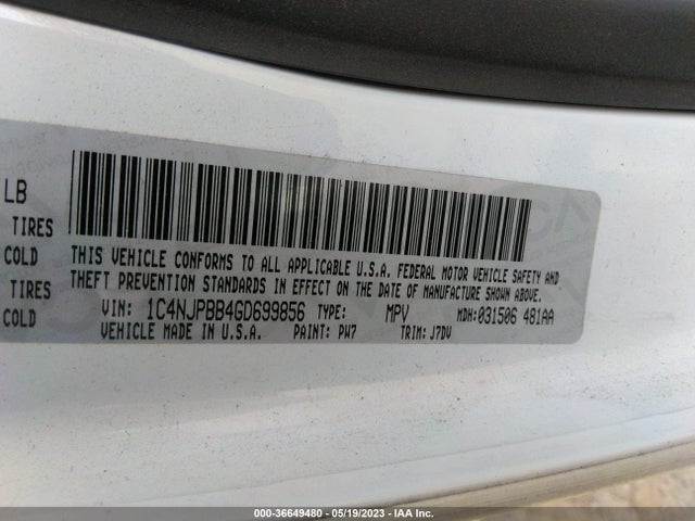 1C4NJPBB4GD699856 Jeep Patriot 75th Anniversary