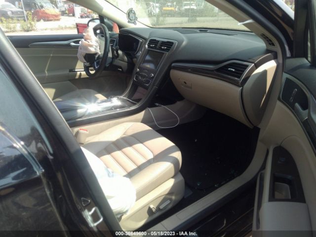 3FA6P0CD2KR256296 Ford FUSION SEL