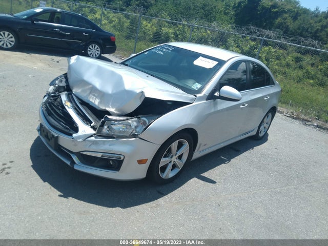 Chevrolet CRUZE LT 2015 1G1PE5SB3F7107502 Image 2
