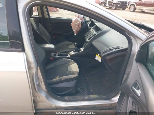 1FADP3F26EL161519 Ford FOCUS SE