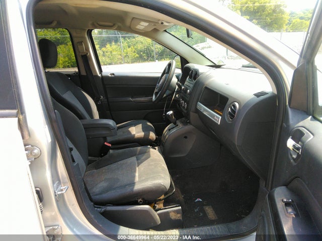 2014 JEEP COMPASS SPORT VIN: 1C4NJDBB0ED598373