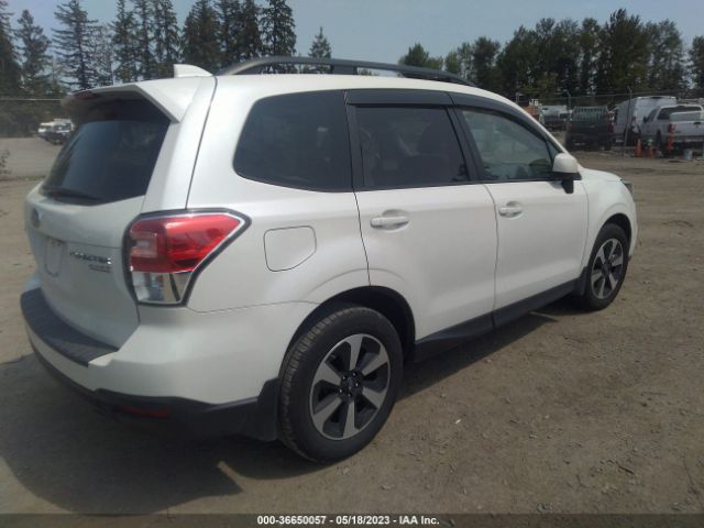 JF2SJAEC4HH486292 Subaru Forester Premium