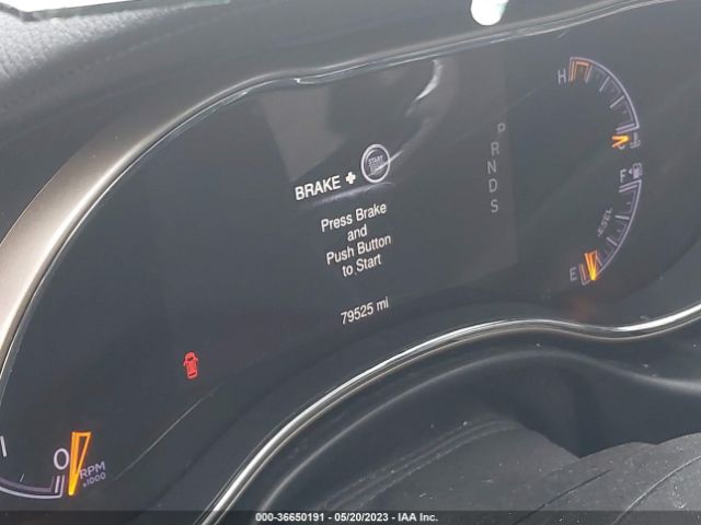1C4RJFCM1EC527962 Jeep Grand Cherokee Overland