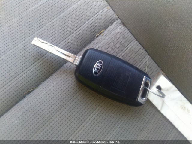 KNDPMCAC8J7303193 KIA Sportage Lx