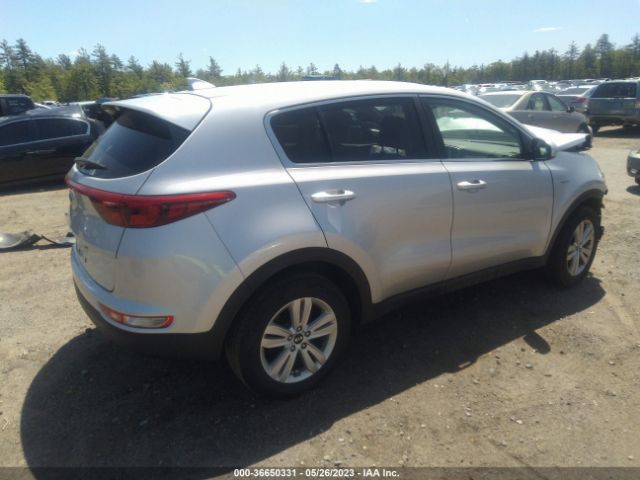KNDPMCAC8J7303193 KIA Sportage Lx