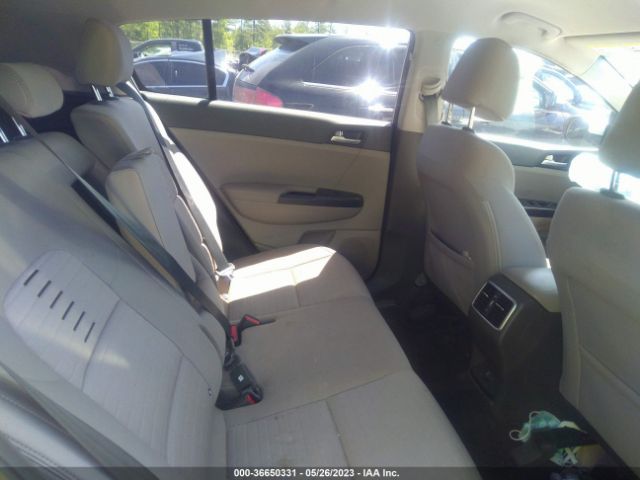 KNDPMCAC8J7303193 KIA Sportage Lx
