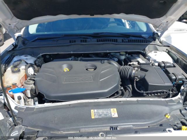 3FA6P0H91GR386274 Ford FUSION SE