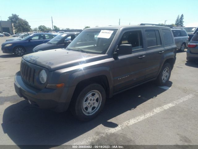 1C4NJPBA8ED856390 Jeep Patriot Sport