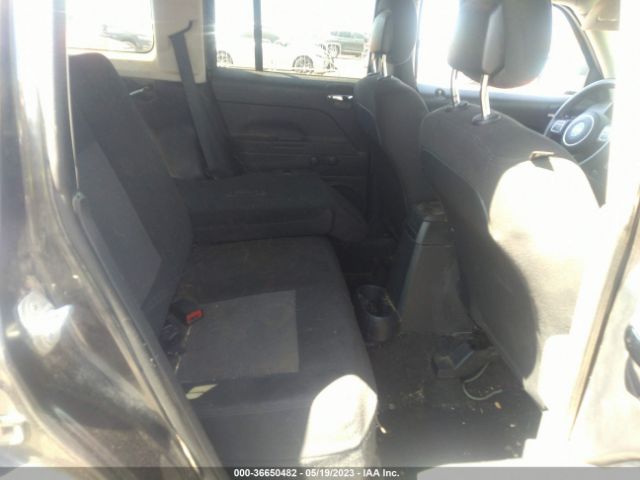 1C4NJPBA8ED856390 Jeep Patriot Sport