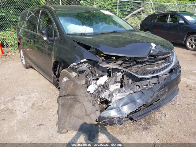 2C4RC1DG2HR531889 Chrysler Pacifica Touring