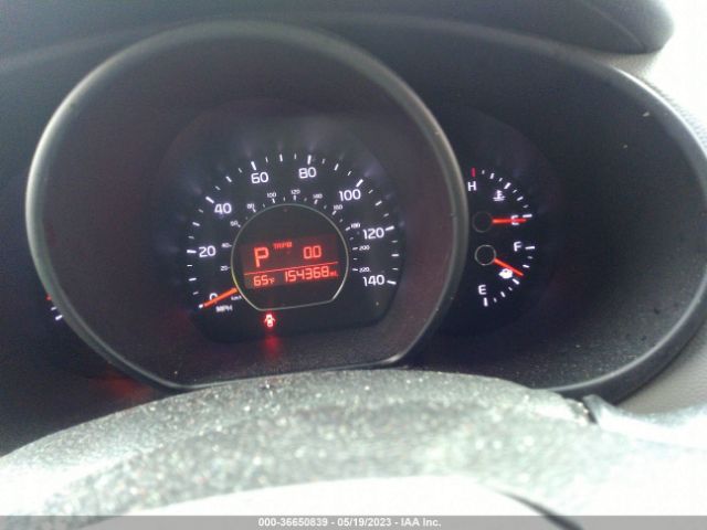 KNDJN2A24E7736228 KIA Soul Base