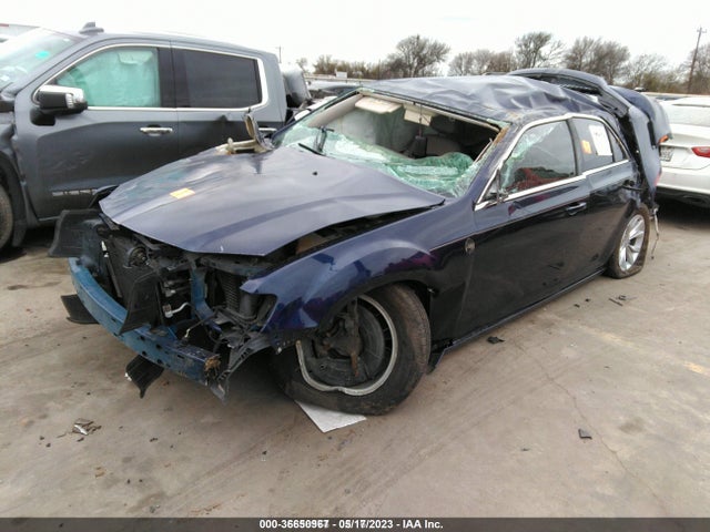 2C3CCAAG3FH766402 Chrysler 300 Limited