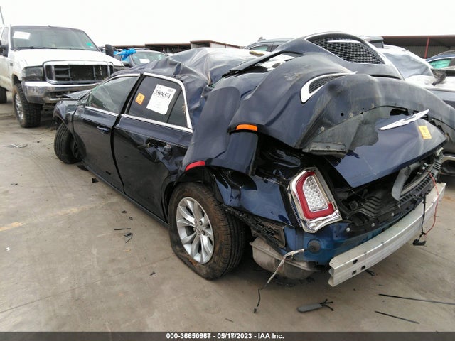 2C3CCAAG3FH766402 Chrysler 300 Limited