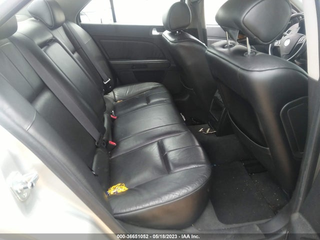 2005 CADILLAC STS VIN: 1G6DW677250204489