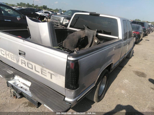 1997 CHEVROLET C/K 1500 VIN: 2GCEC19R5V1200453