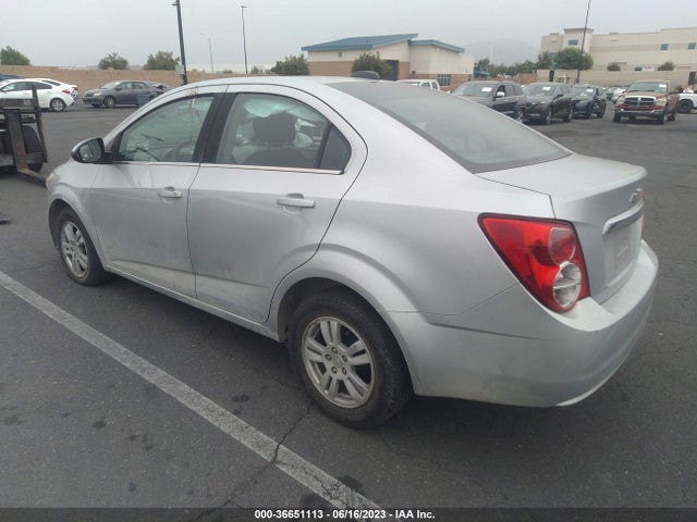 Chevrolet SONIC LT 2015 1G1JC5SH8F4172489 Image 5