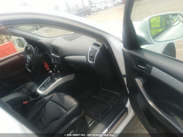 2014 AUDI Q5 2.0L PROGRESSIV VIN: WA1LFCFP2EA062268