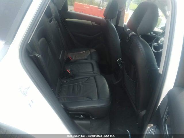 2014 AUDI Q5 2.0L PROGRESSIV VIN: WA1LFCFP2EA062268
