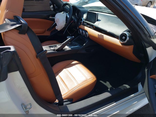 Fiat 124 Spider Lusso 2017 JC1NFAEK7H0103316 Image 5