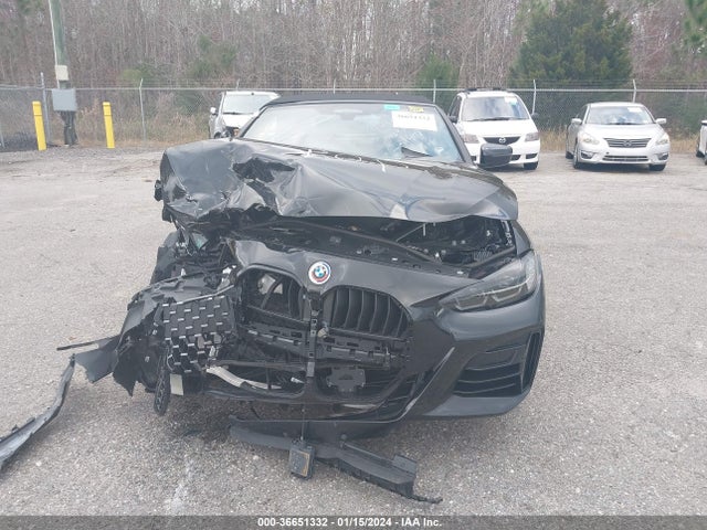 WBA53AT09PCL21409 BMW M440I
