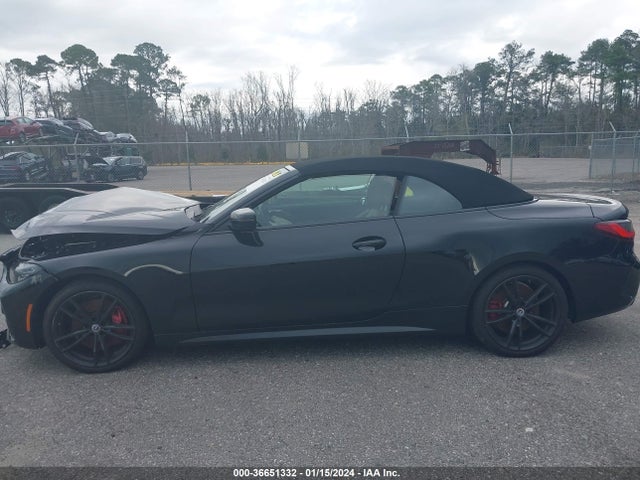 WBA53AT09PCL21409 BMW M440I