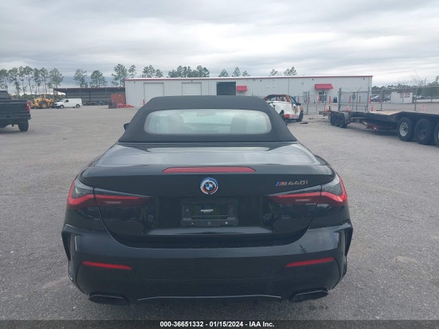 WBA53AT09PCL21409 BMW M440I