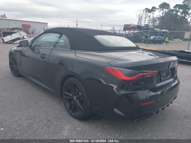 WBA53AT09PCL21409 BMW M440I