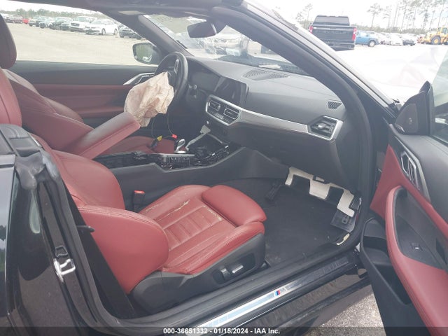 WBA53AT09PCL21409 BMW M440I