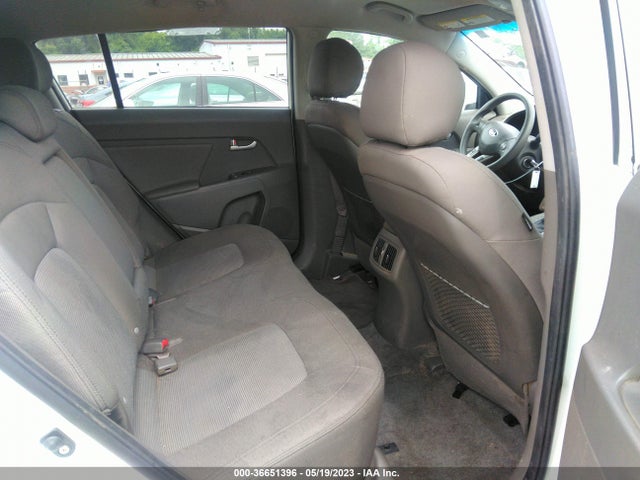 2016 KIA SPORTAGE LX VIN: KNDPBCAC1G7809446