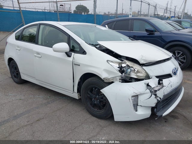 2015 TOYOTA PRIUS FOUR VIN: JTDKN3DUXF2003168