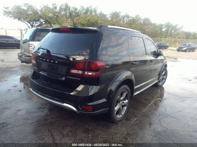 3C4PDCGB5FT631947 Dodge Journey Crossroad
