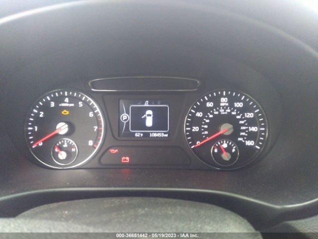 5XYPG4A39HG236615 KIA SORENTO LX