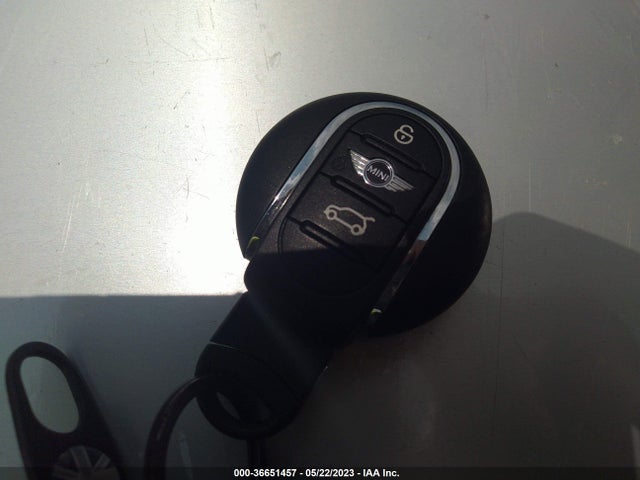 2017 Mini Roadster, VIN: WMWWH9C30H3A78270