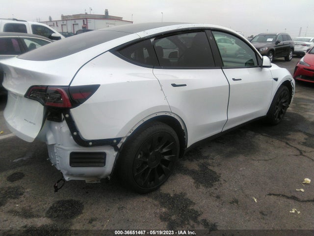 7SAYGDEE9NA014062 Tesla Model Y Long Range