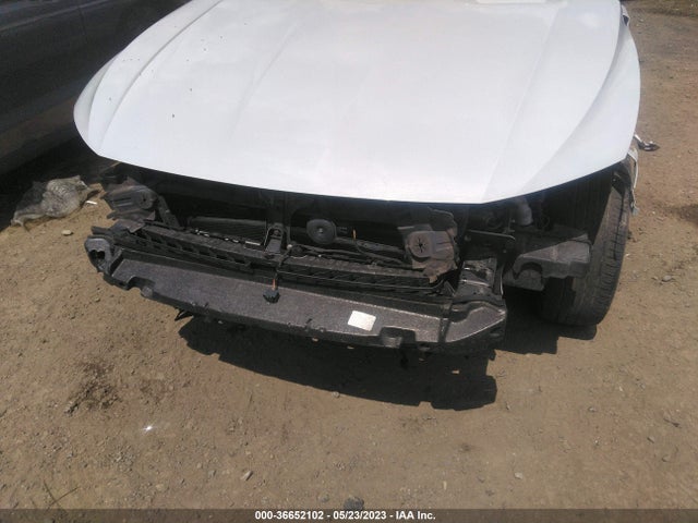 3VWN57BU6KM112444 Volkswagen JETTA S