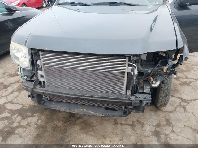2008 FORD ESCAPE XLT VIN: 1FMCU03138KA29123