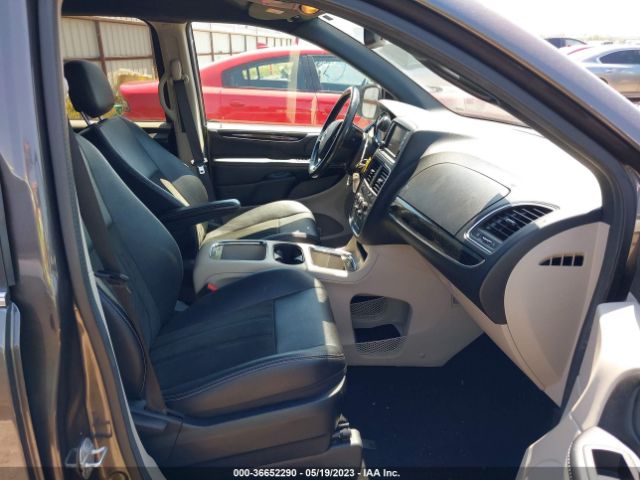 2C4RDGCG9KR788654 Dodge Grand Caravan Sxt