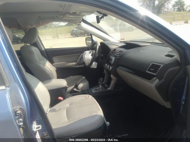 JF2SJAJC3HH533625 Subaru Forester Limited