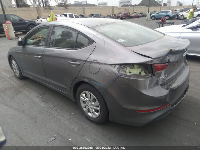 Hyundai ELANTRA SE 2018 5NPD74LFXJH275156 Image 4