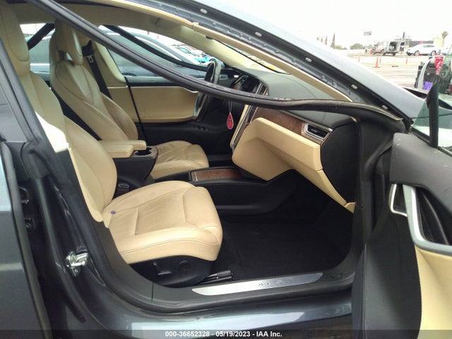 Tesla Model S 60/75 2017 5YJSA1E11HF204901 Image 5