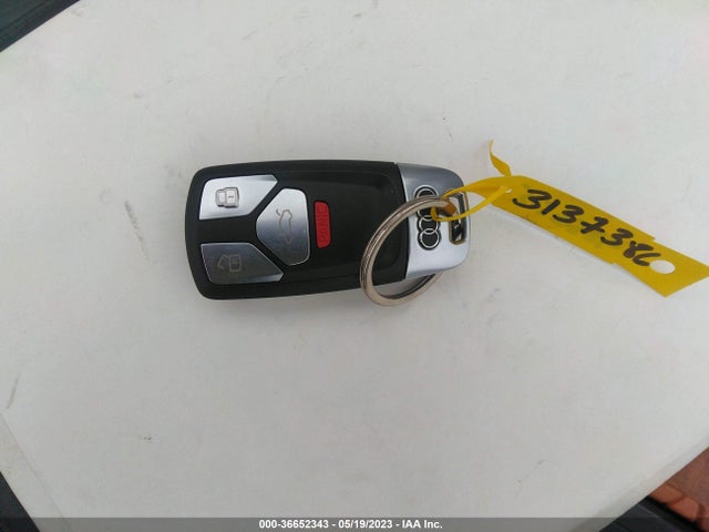WA1BNAFY5J2167323 Audi Q5 Premium Plus
