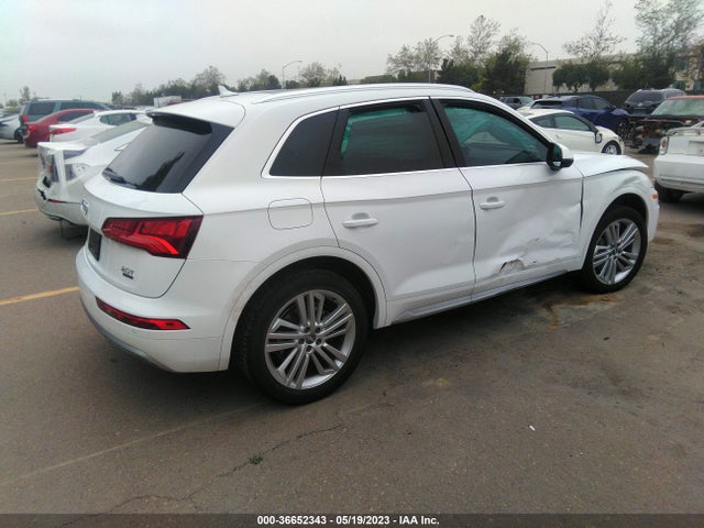 WA1BNAFY5J2167323 Audi Q5 Premium Plus