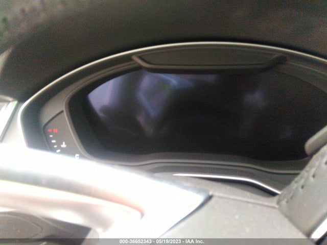 WA1BNAFY5J2167323 Audi Q5 Premium Plus