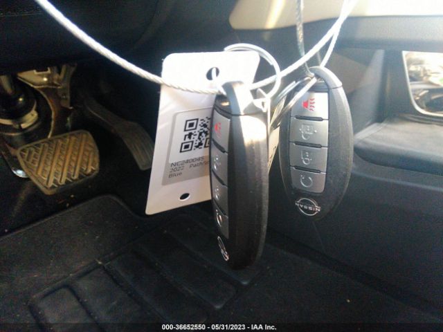 5N1DR3BA3NC240045 Nissan Pathfinder Sv