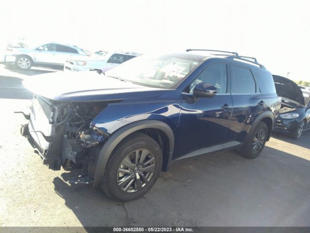 5N1DR3BA3NC240045 Nissan Pathfinder Sv