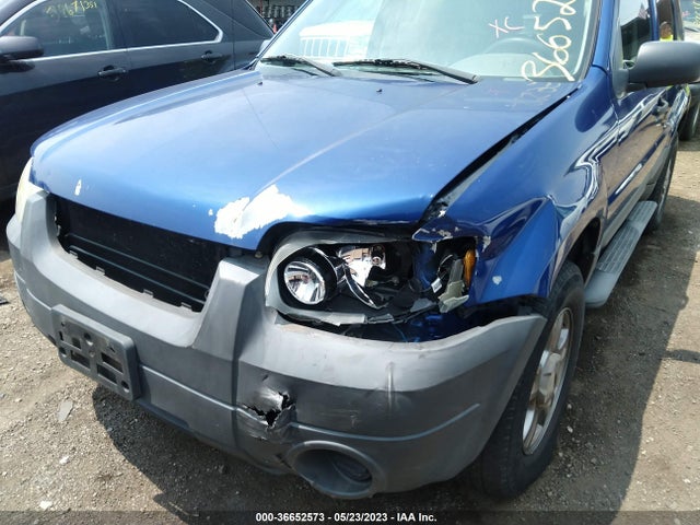 2005 FORD ESCAPE XLS VIN: 1FMYU92Z15KC22786