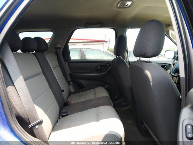 2005 FORD ESCAPE XLS VIN: 1FMYU92Z15KC22786