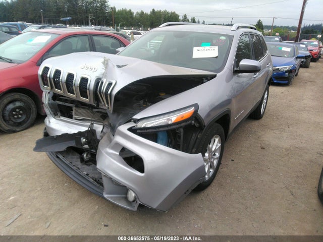 1C4PJLCB2JD523444 Jeep Cherokee Latitude
