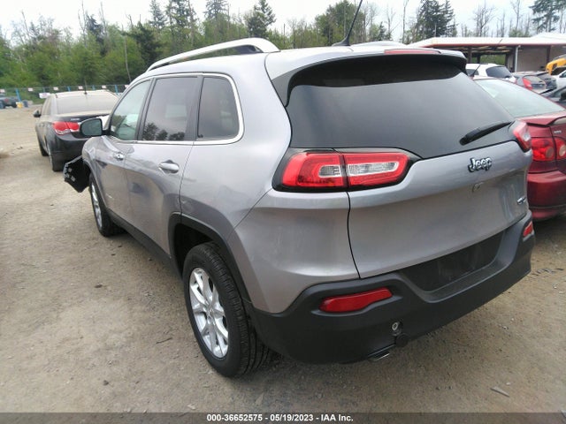 1C4PJLCB2JD523444 Jeep Cherokee Latitude