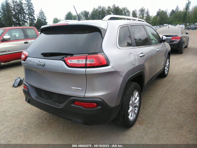 1C4PJLCB2JD523444 Jeep Cherokee Latitude